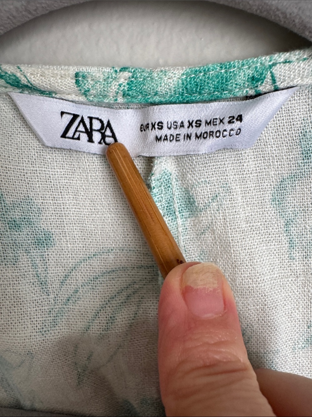 Zara Botanical Wrap Blouse XS Oversized Green Floral Linen Blend Top Cottagecore - Picture 3 of 11